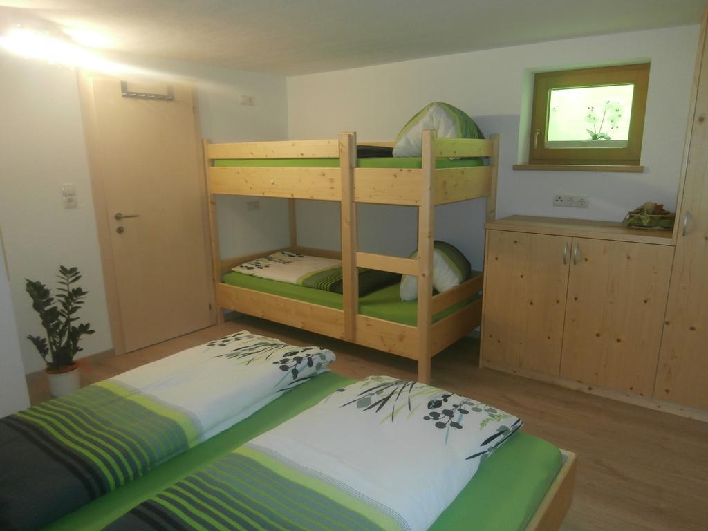 Landhaus Claudia Apartment Zell am Ziller Phòng bức ảnh