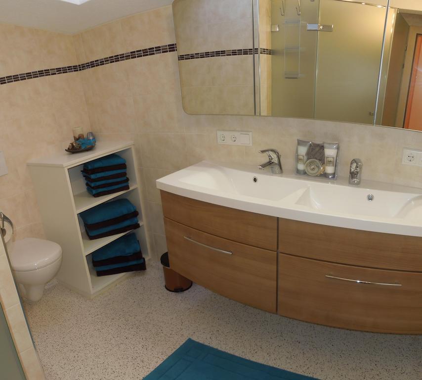 Landhaus Claudia Apartment Zell am Ziller Phòng bức ảnh