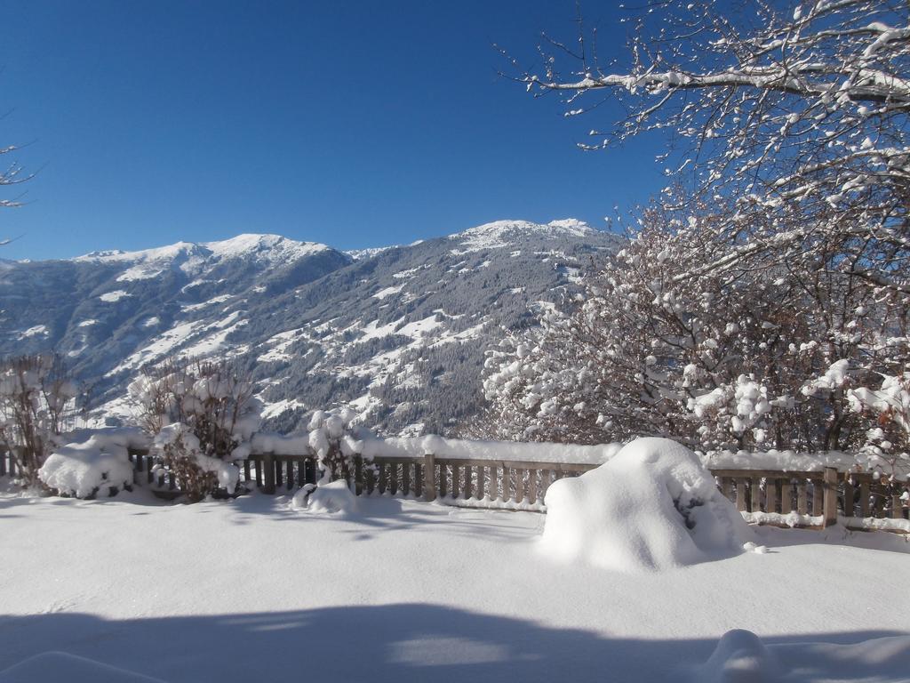 Landhaus Claudia Apartment Zell am Ziller Ngoại thất bức ảnh
